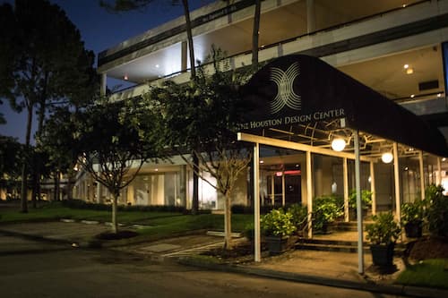 Picture of street level entrance at Houston Design Center